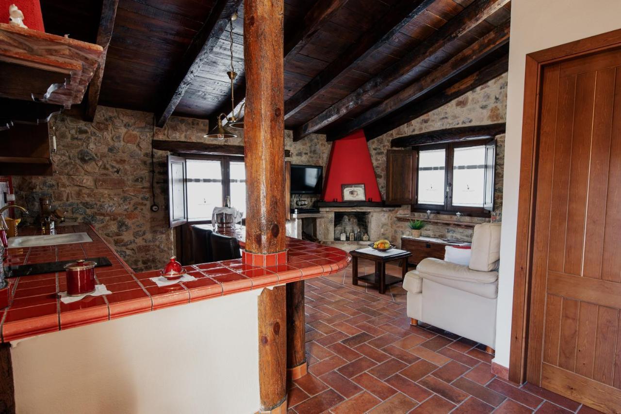 بيغيس Masia Can Viver - Olive Oil Tourism B&B المظهر الخارجي الصورة