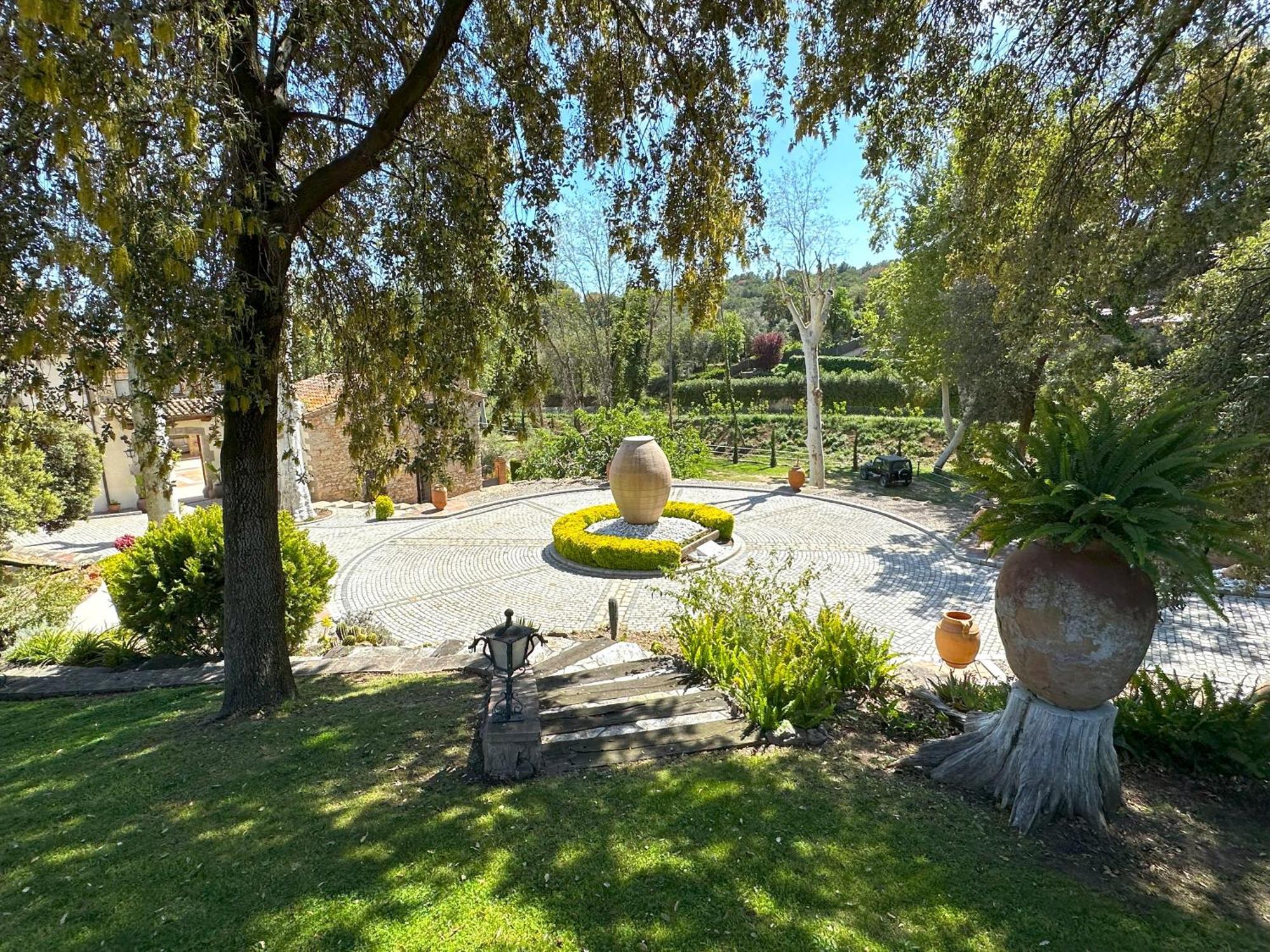 بيغيس Masia Can Viver - Olive Oil Tourism B&B المظهر الخارجي الصورة