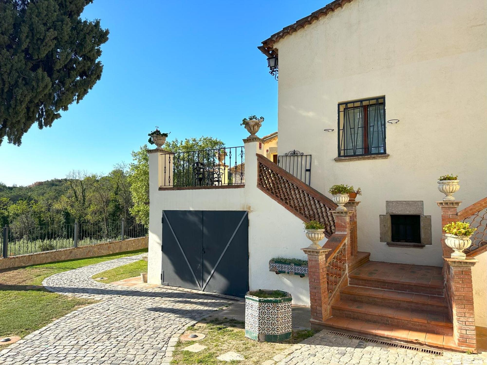 بيغيس Masia Can Viver - Olive Oil Tourism B&B المظهر الخارجي الصورة