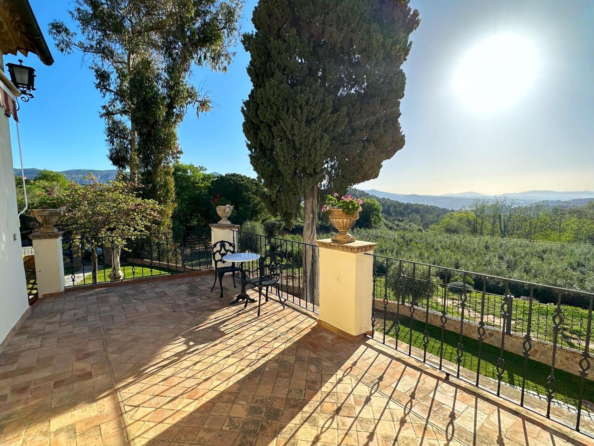 بيغيس Masia Can Viver - Olive Oil Tourism B&B المظهر الخارجي الصورة