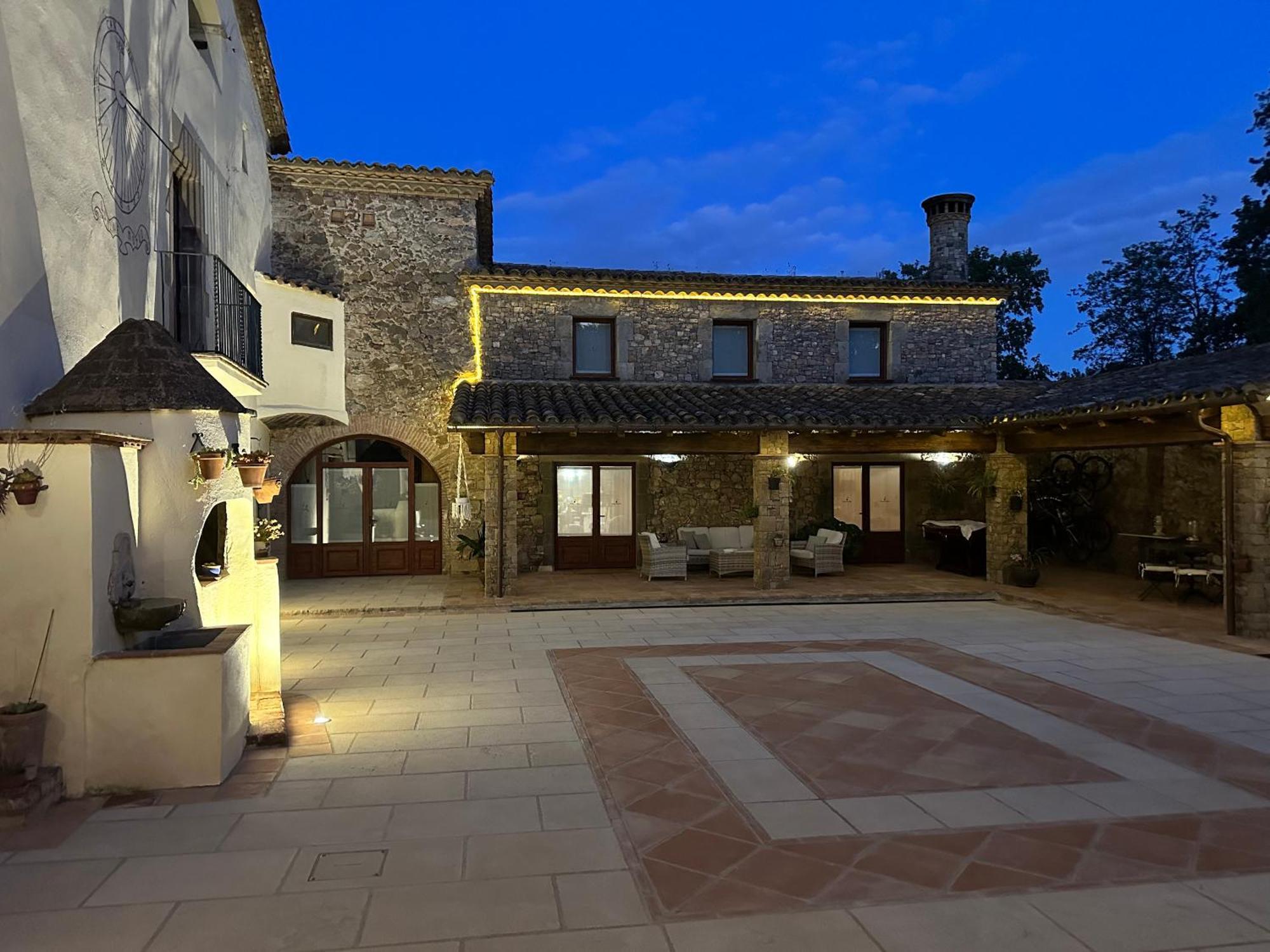 بيغيس Masia Can Viver - Olive Oil Tourism B&B المظهر الخارجي الصورة